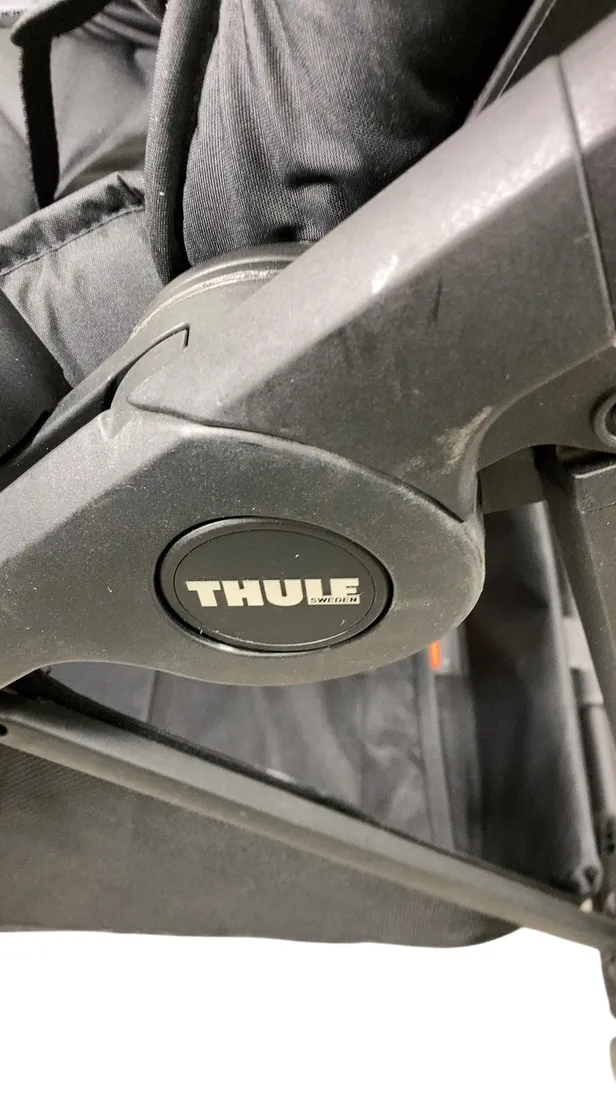 Thule Shine Stroller, 2022, Black, without Canopy