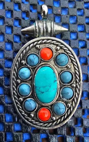 TURQUOISE PENDANT